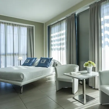 The One - Designed For Adults - Pet Lovers 4* ريتشيوني