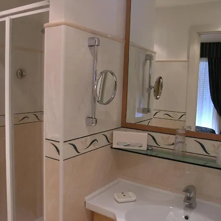 Aparthotel England
