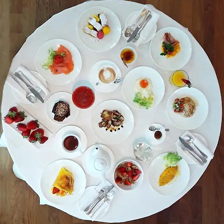 Nautico 4* 리치오네