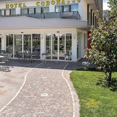 Hotel Corona 3*