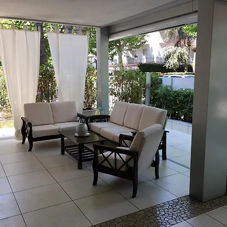 Hotel Nuova 2*