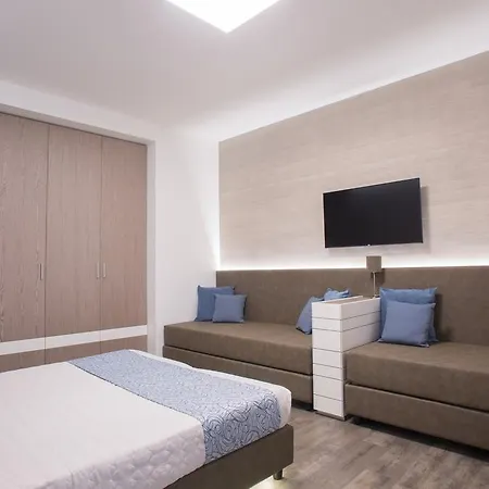 Liberty - Parking & Included Riccione