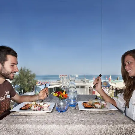 Hotel Adlon - Fronte Mare