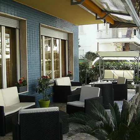 Lorena Hotel *