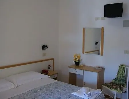Hotel Massimo 2*