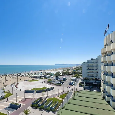 Baltic 3*