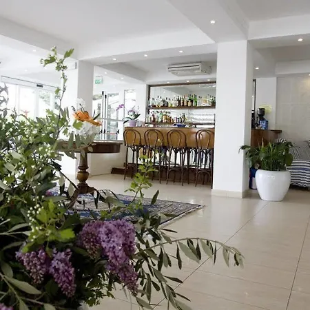 Hotel Corona Hotel