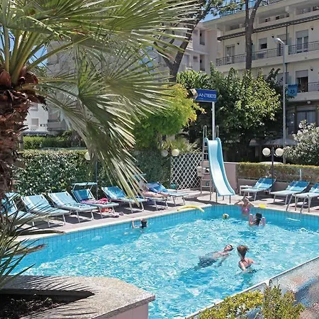 Antibes Hotel