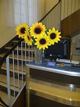 Lh Hotel 4*