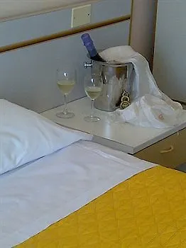 Lh 4*