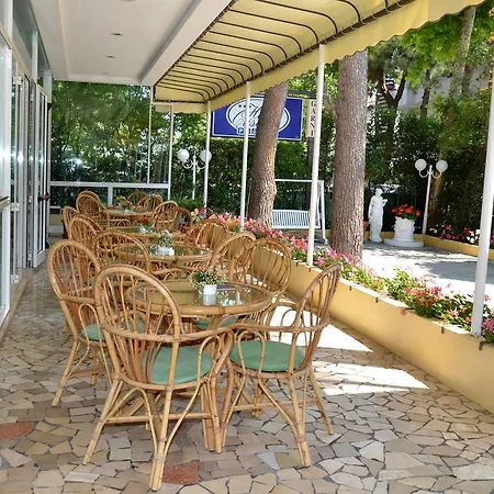 Cristina Hospitality (adults Only) Hotel 3*