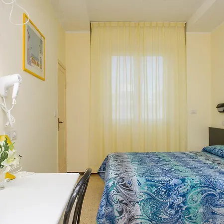 Hotel Cristina Hospitality (adults Only)