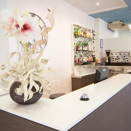 Hotel Gaudia 3*