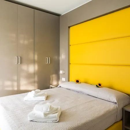 Perla Aparthotel 3*
