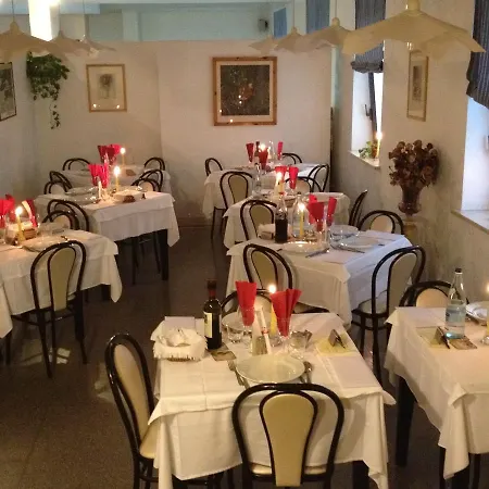 La Pineta Hotel 2*