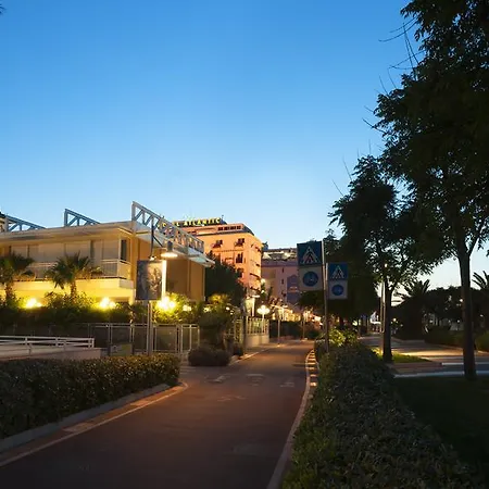 Roma 4*