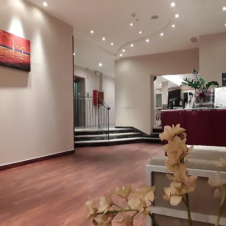 Hotel Le Vele - Fronte Playa Del Sol 108-109 3*