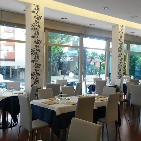 Le Vele - Fronte Playa Del Sol 108-109 Hotel 3*