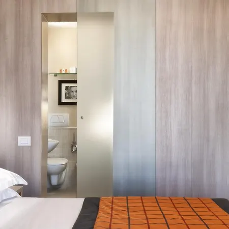 Roma Hotel