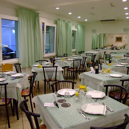 Hotel Lara Riccione