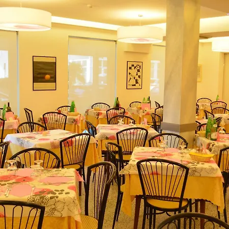 Hotel Universal Riccione