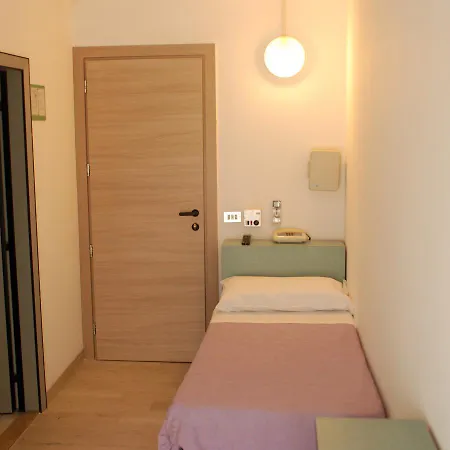 Caravelle Hotel