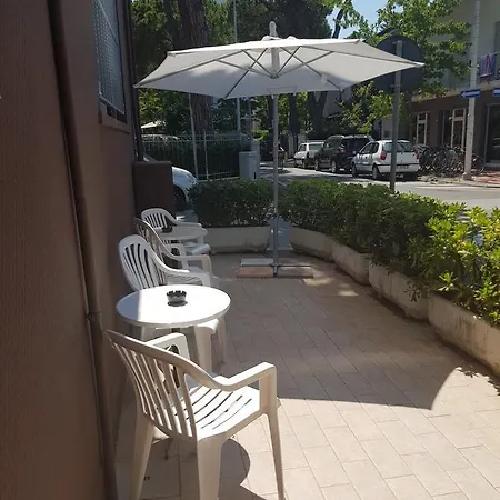 Hotel Byron Light Nuova Gestione 2024 2*