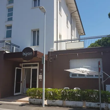 Byron Light Nuova Gestione 2024 Riccione