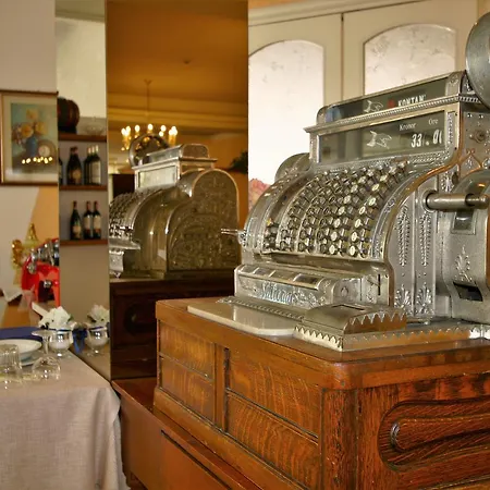 De Amicis Hotel 3*