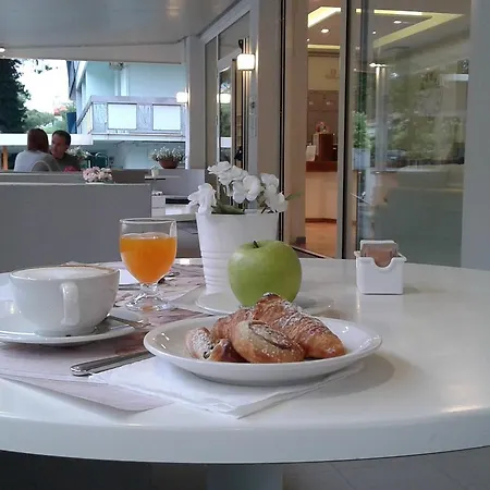 Ambasciata 3* Riccione