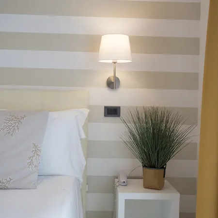 De Londres Hotel 3*