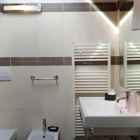 伊拉里奥套房酒店 公寓式酒店