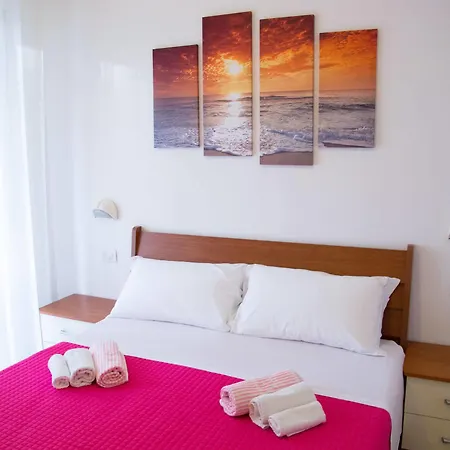 Family Nuova Orchidea Apartment *