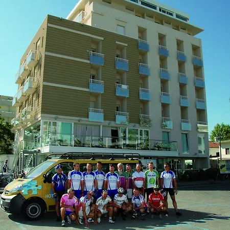 Adlon - Fronte Mare Hotel Riccione