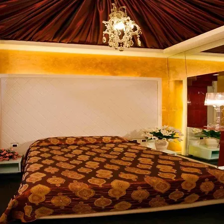 The Promenade Luxury Wellness 里乔内