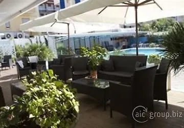 Mauritius Sentirsi A Casa Риччоне