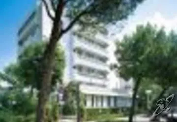Zanarini In Centro A Hotel