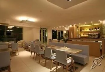 贾拉酒店 酒店