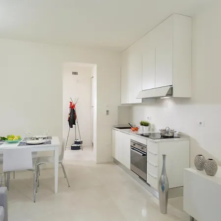 White 3* Riccione