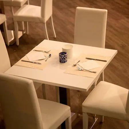 Hotel Montecarlo - Vista Mare Con Piscina & Area Fitness