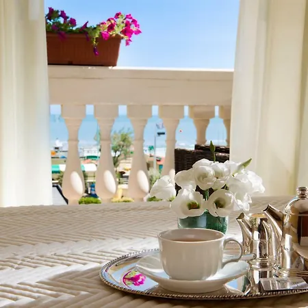 Hotel Novecento 3*