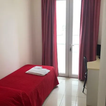 Hotel Nuova