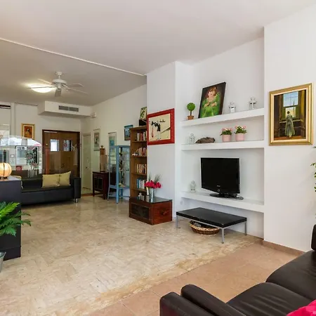 Nest - A Pochi Passi Dal Mare Aparthotel *