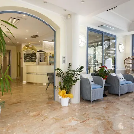 Royal Boutique 3* Riccione