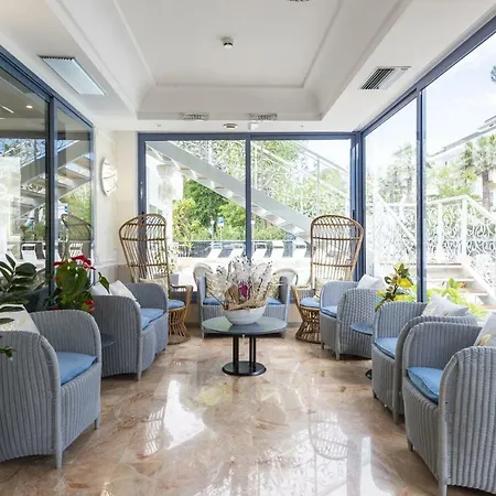 Royal Boutique 3* Riccione