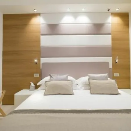 Metropol Ceccarini - Luxury Aparthotel 4*