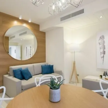 Metropol Ceccarini - Luxury Aparthotel Riccione