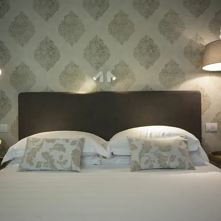 Lungomare - Charming 4* Riccione