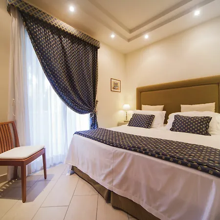 Aparthotel Lungomare - Charming Riccione