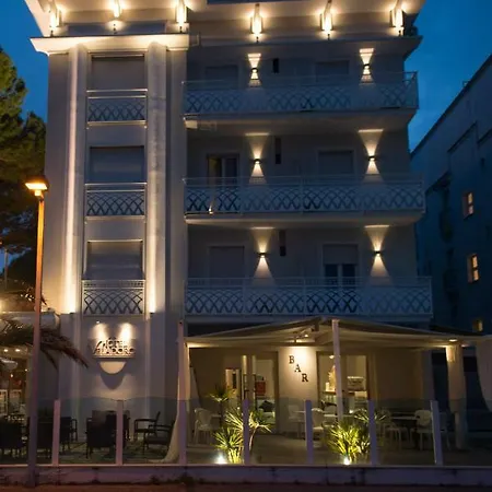 Vela D'oro Hotell 2*